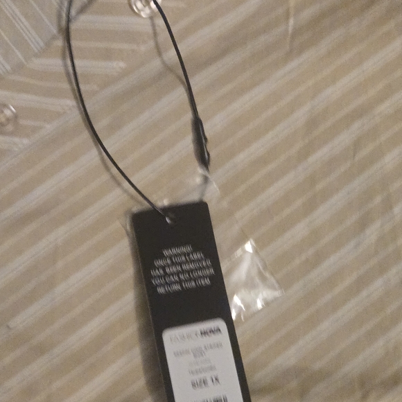 Striped Off-Shoulder Blouse - Picture 7 of 9